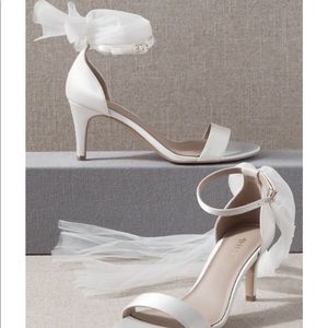 ANTHROPOLOGIE - BHLDN Palumbo Heels (ivory)
